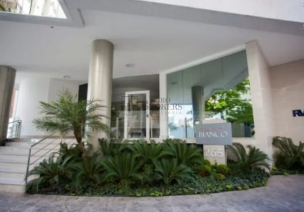 Apartamento, 3 quartos, 132 m² - Foto 2