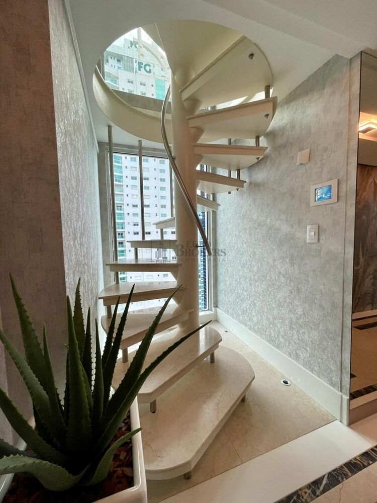 Apartamento, 7 quartos, 600 m² - Foto 14
