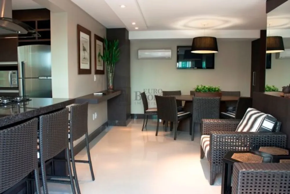 Apartamento, 3 quartos, 136 m² - Foto 1