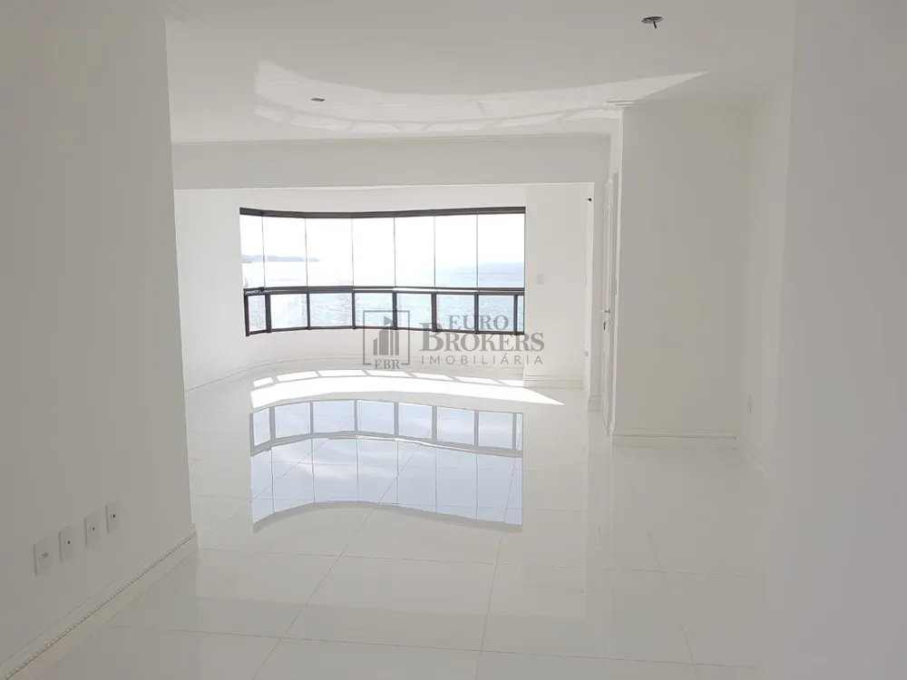 Apartamento, 3 quartos, 110 m² - Foto 1