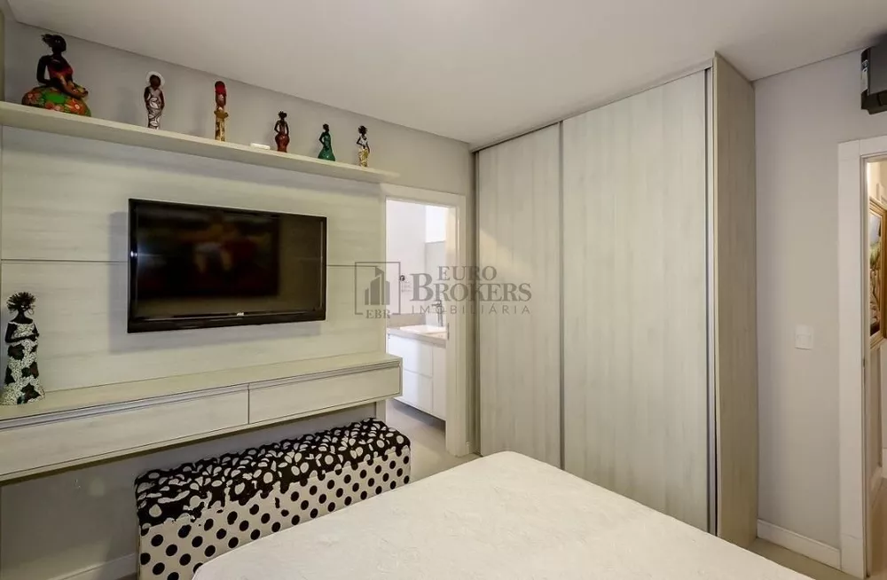 Apartamento à venda com 3 quartos, 120m² - Foto 10