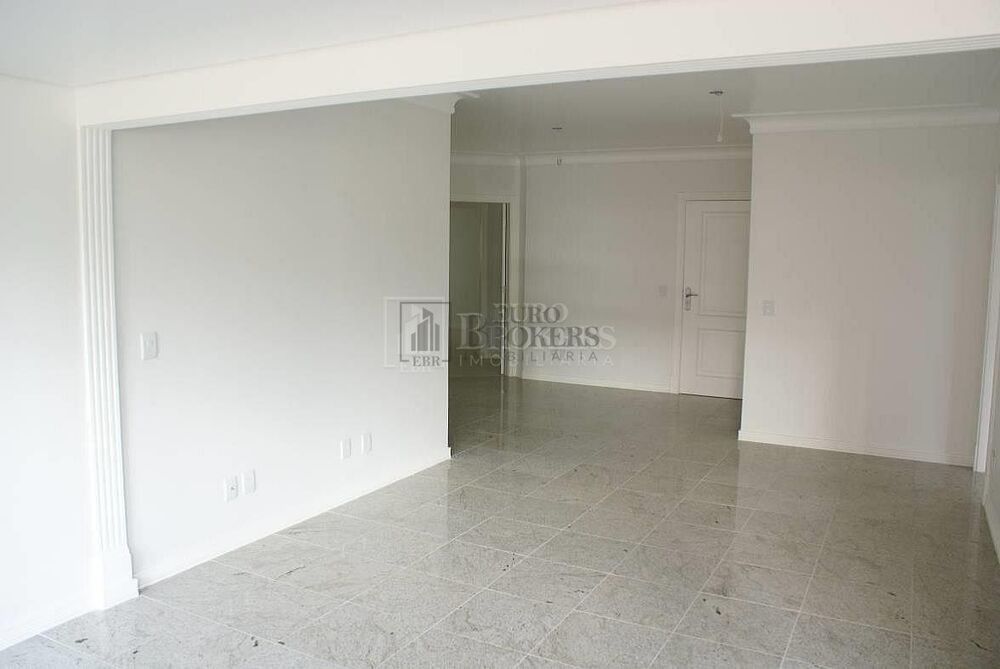 Apartamento, 3 quartos, 348 m² - Foto 2