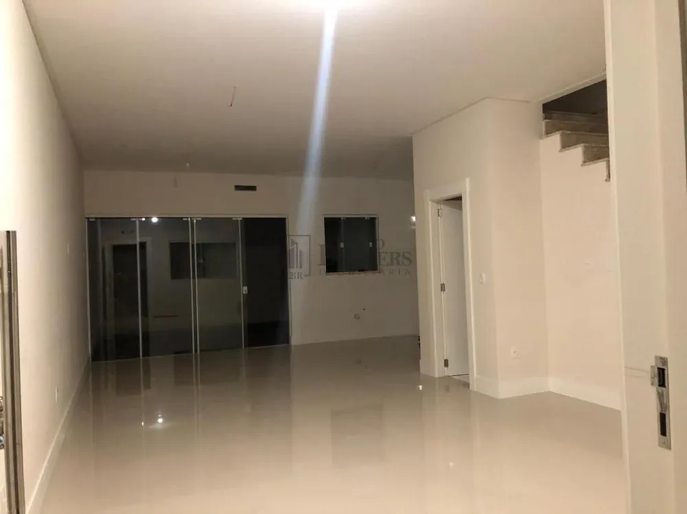 Sobrado, 3 quartos, 250 m² - Foto 3