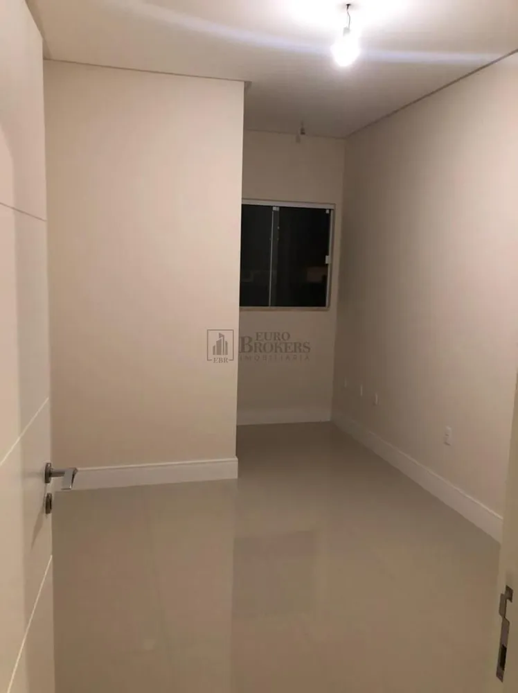 Sobrado, 3 quartos, 250 m² - Foto 9