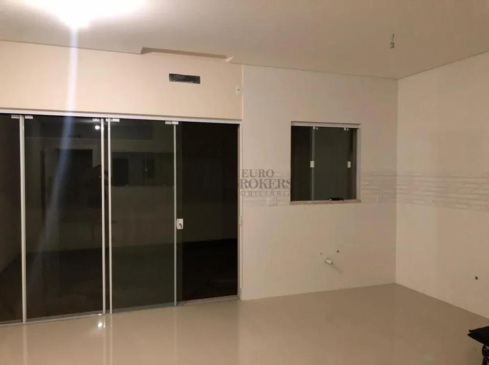 Sobrado, 3 quartos, 250 m² - Foto 7