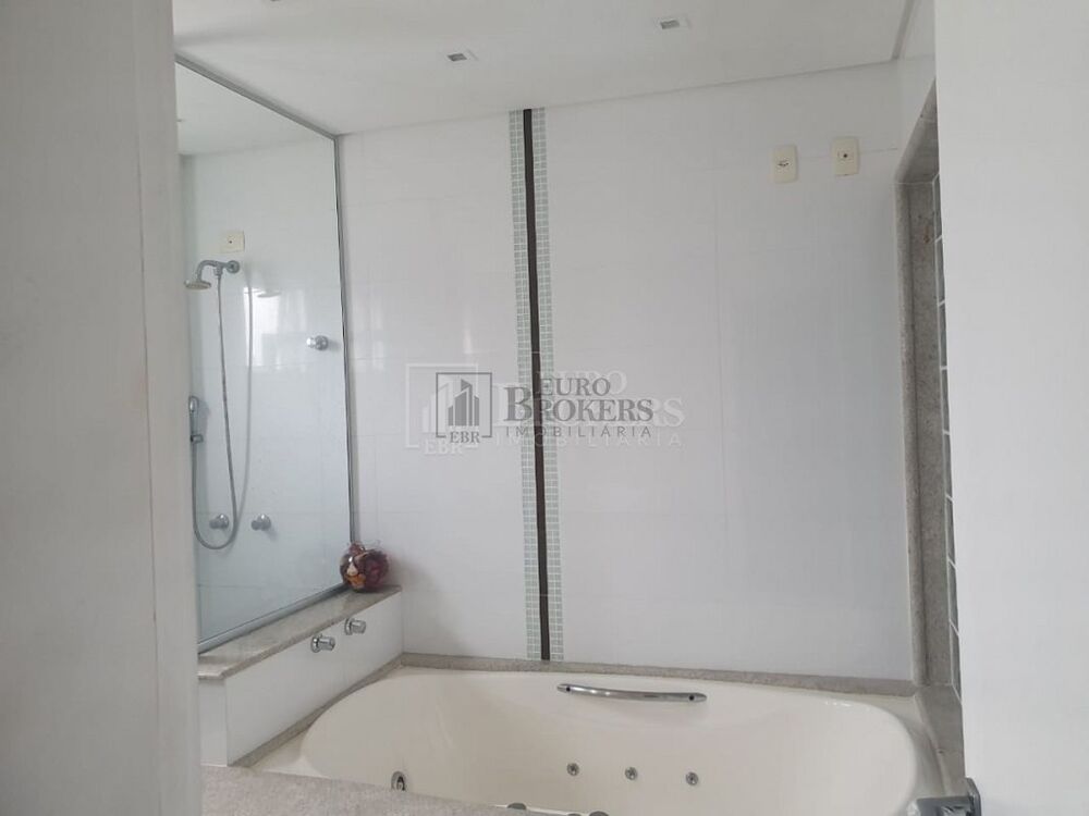 Apartamento, 4 quartos, 237 m² - Foto 2