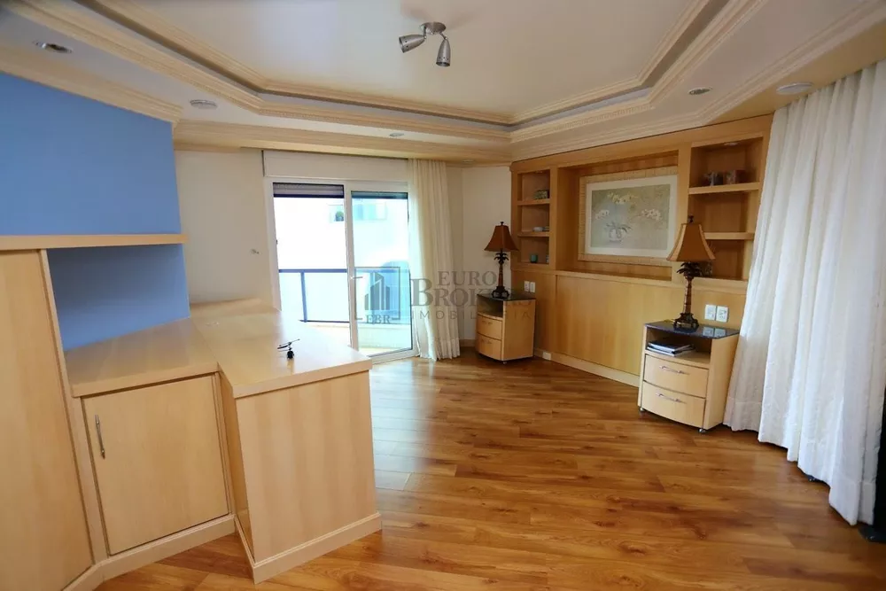 Apartamento à venda com 4 quartos, 700m² - Foto 6