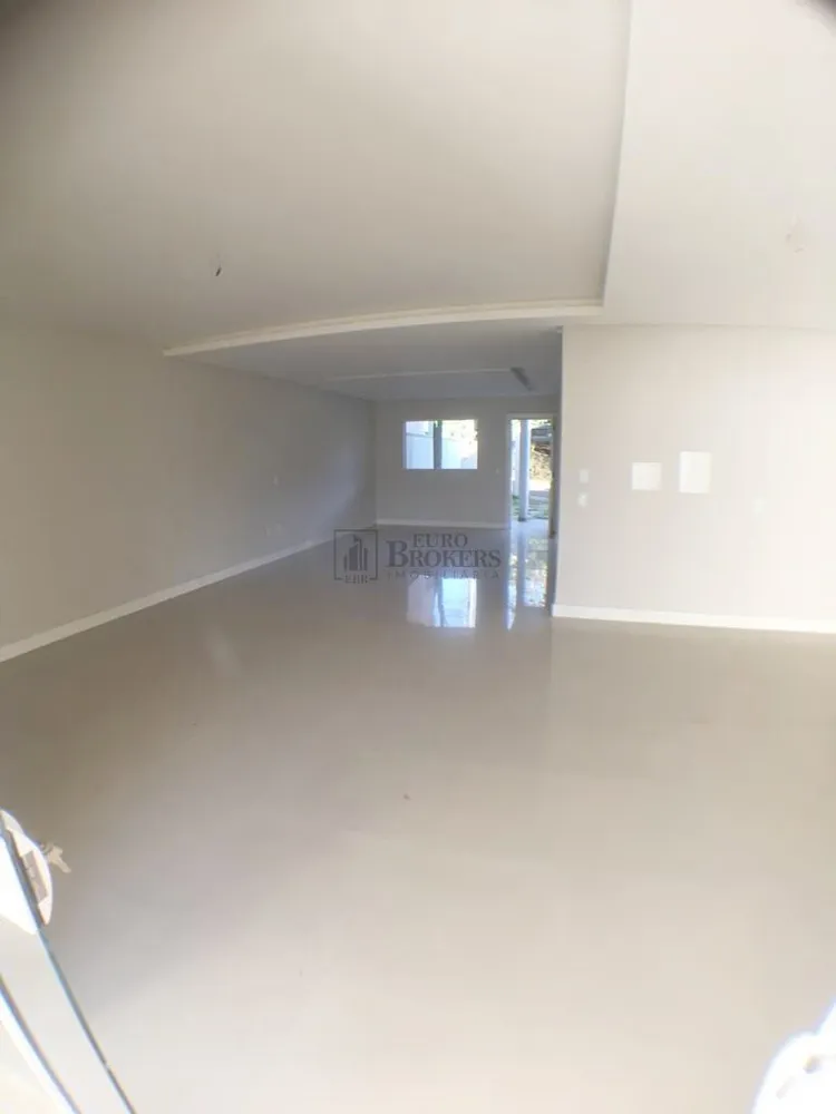 Sobrado, 3 quartos, 190 m² - Foto 6