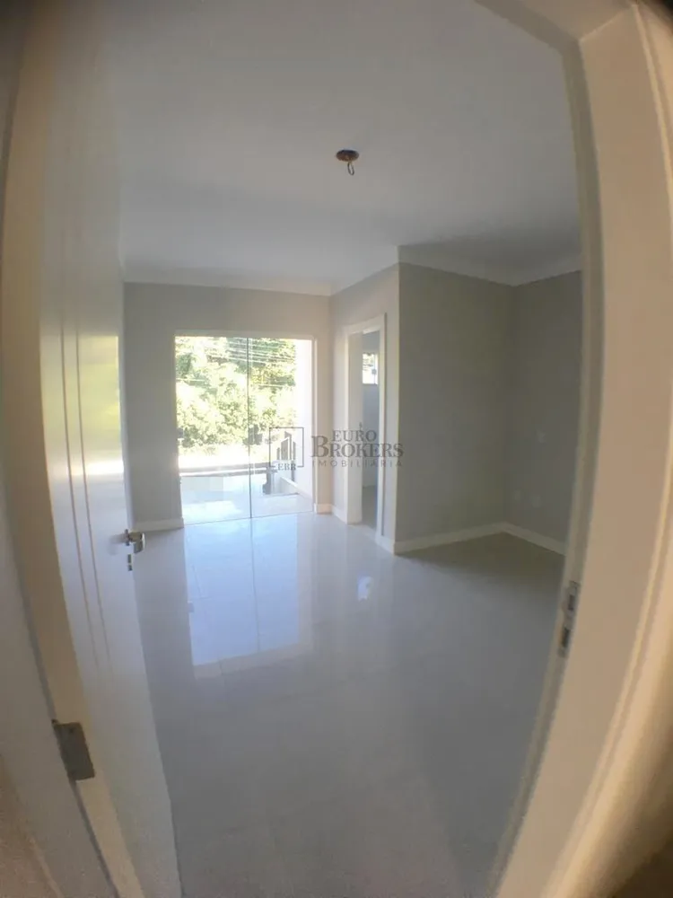 Sobrado, 3 quartos, 190 m² - Foto 1
