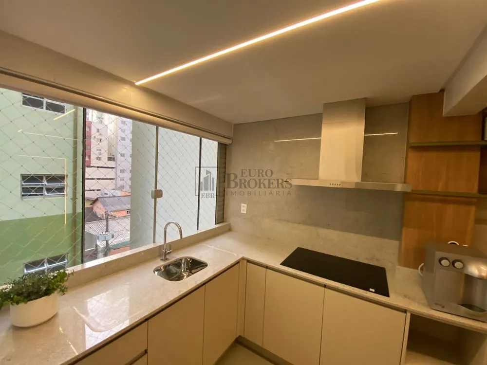 Apartamento, 3 quartos, 145 m² - Foto 2