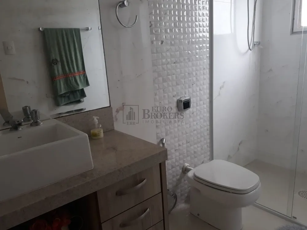 Apartamento, 3 quartos, 194 m² - Foto 2
