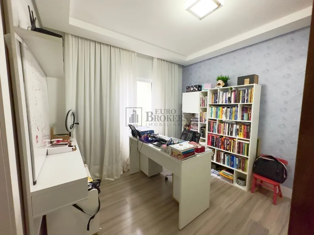 Casa, 4 quartos, 280 m² - Foto 13