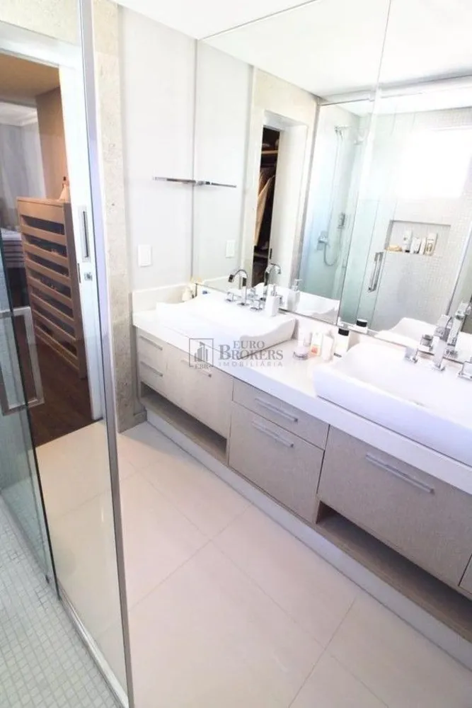 Apartamento, 3 quartos, 136 m² - Foto 4