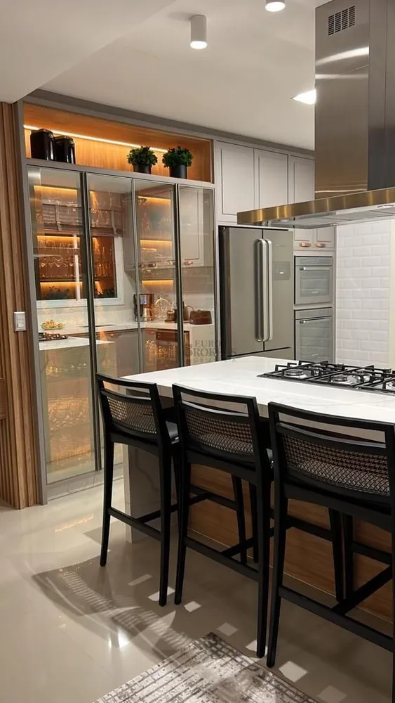 Apartamento, 5 quartos, 242 m² - Foto 9