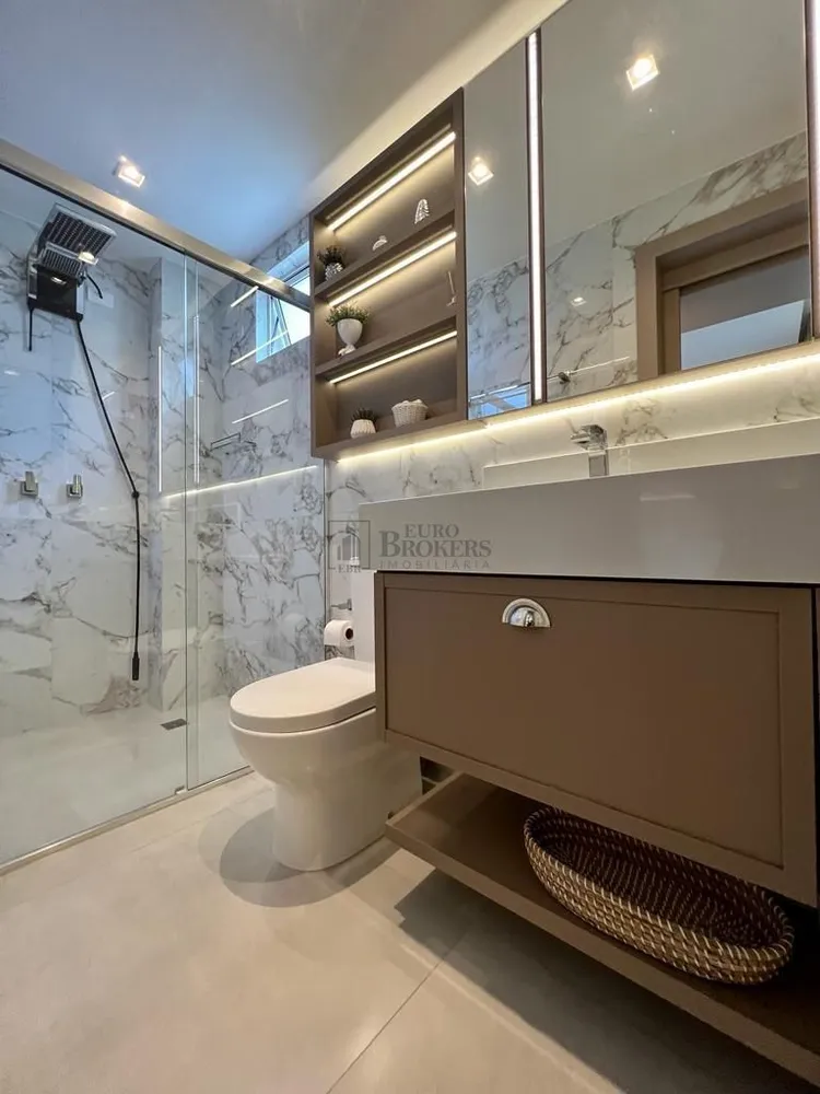 Apartamento, 3 quartos, 120 m² - Foto 2