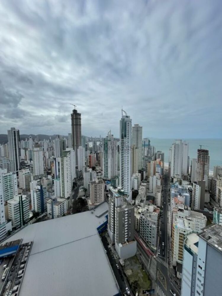 Cobertura, 3 quartos, 240 m² - Foto 1