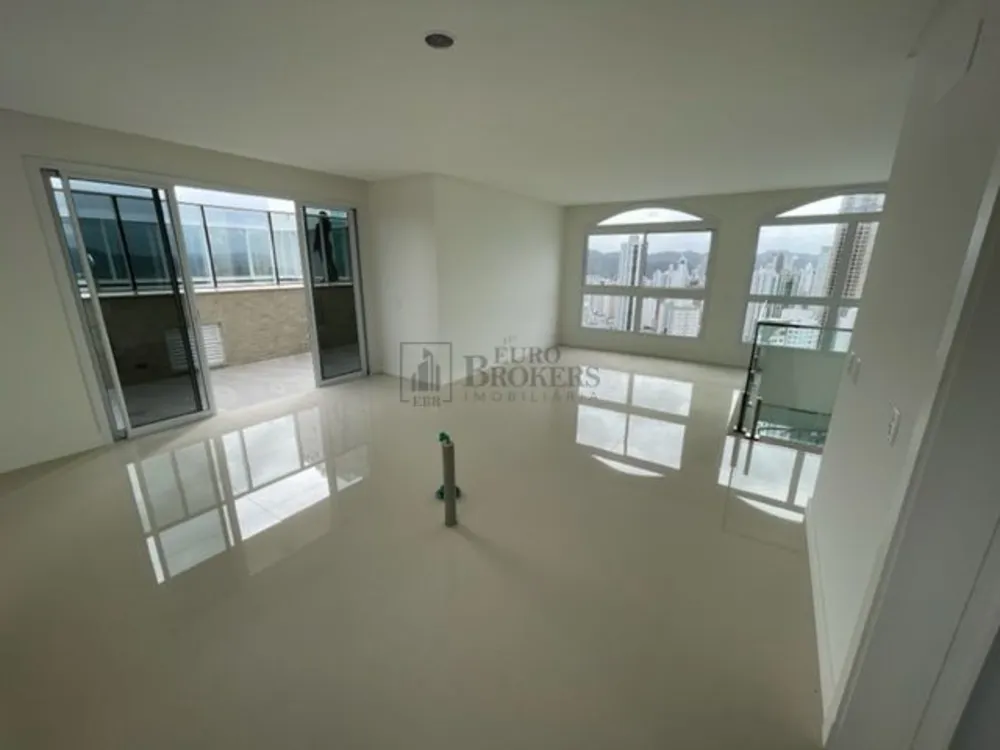 Cobertura, 3 quartos, 240 m² - Foto 15