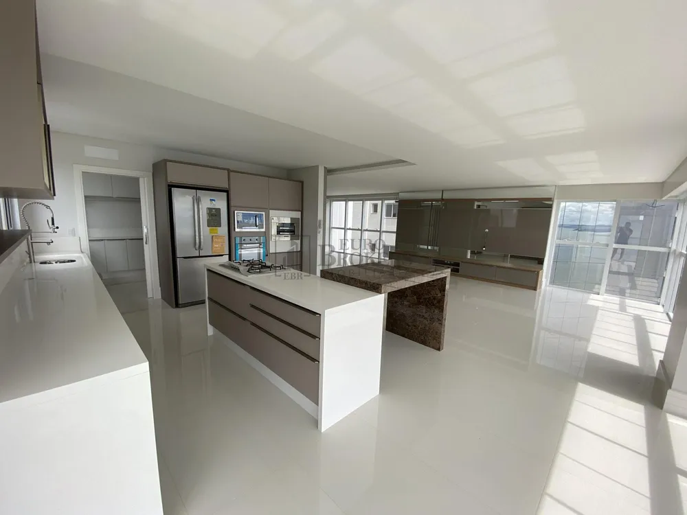 Apartamento, 5 quartos, 237 m² - Foto 3