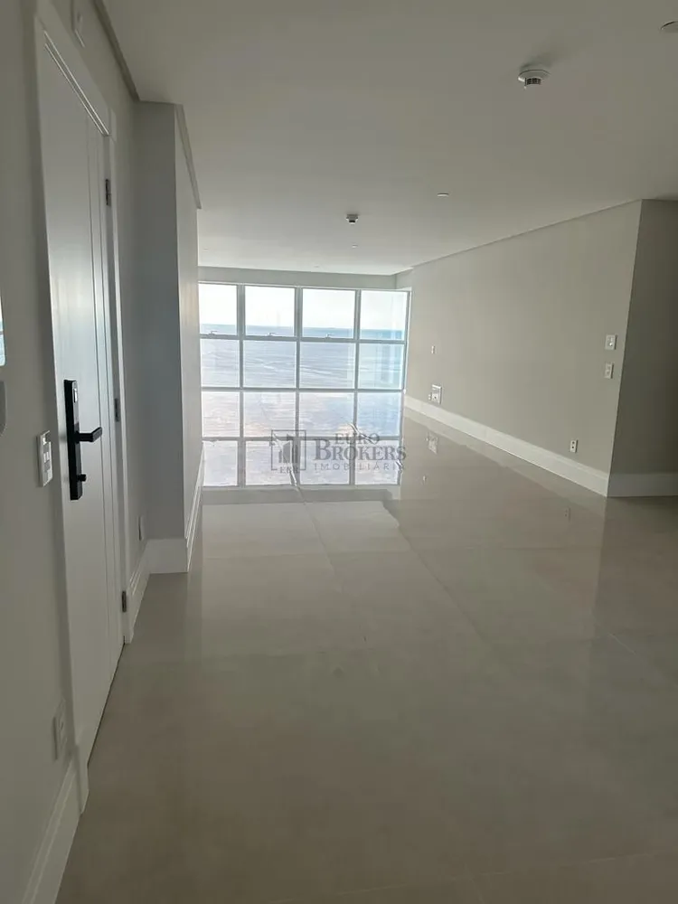 Apartamento, 3 quartos, 120 m² - Foto 2