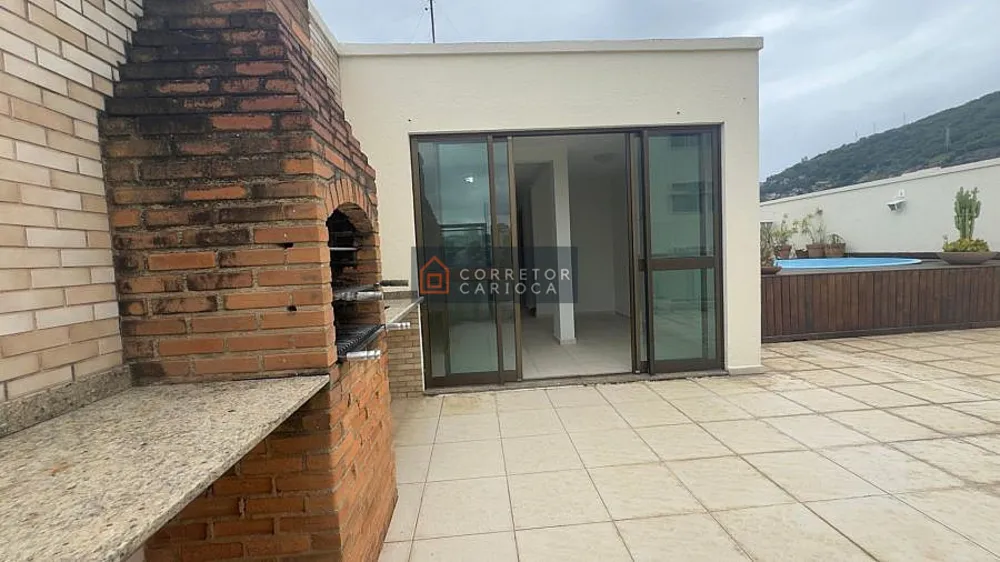 Cobertura, 3 quartos, 208 m² - Foto 2