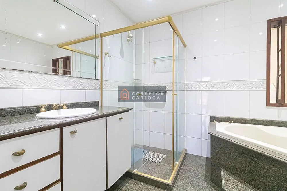 Casa, 3 quartos, 241 m² - Foto 17