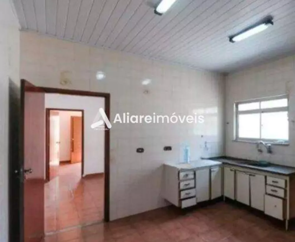 Casa à venda com 2 quartos, 147m² - Foto 4