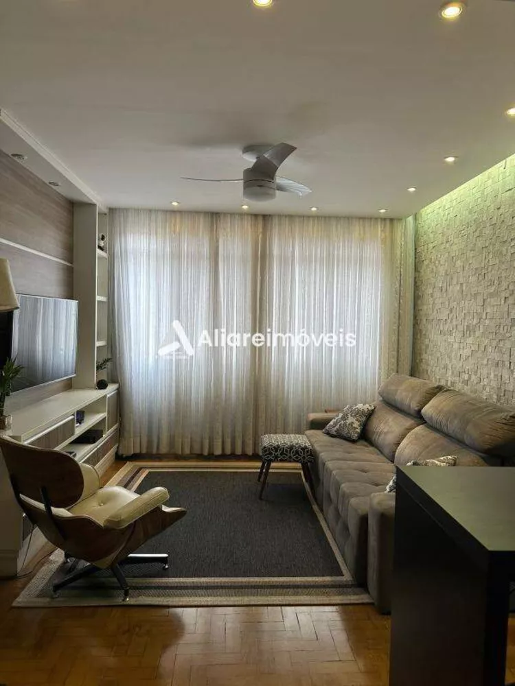 Apartamento à venda com 2 quartos, 69m² - Foto 2