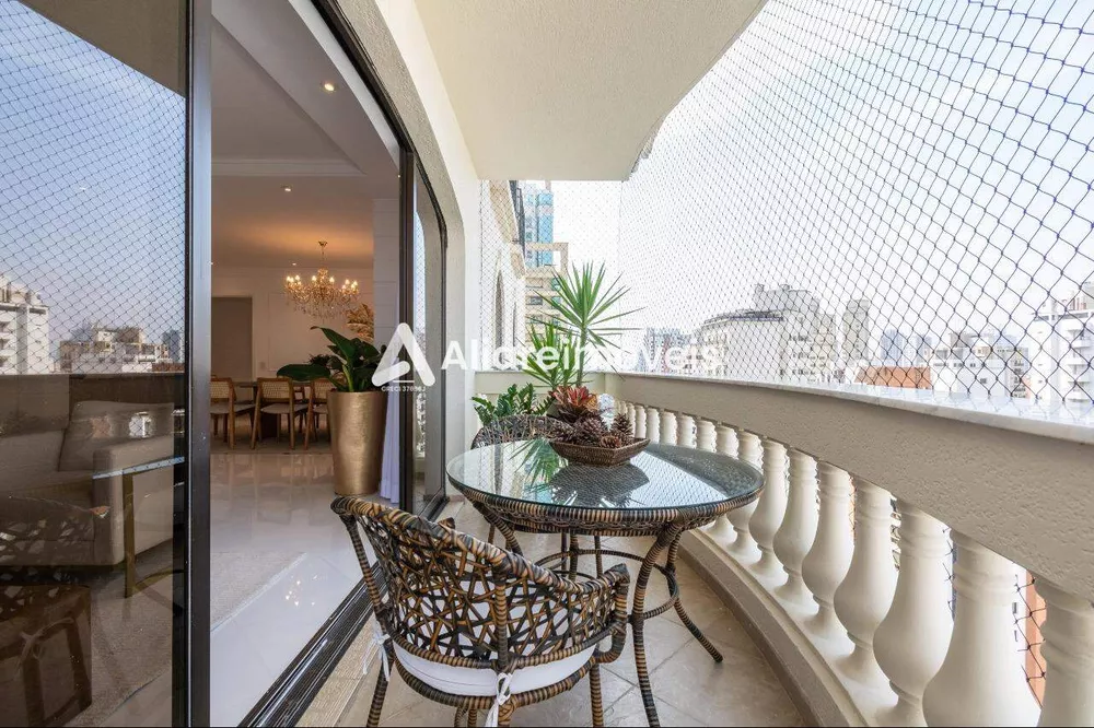 Apartamento, 4 quartos, 244 m² - Foto 3