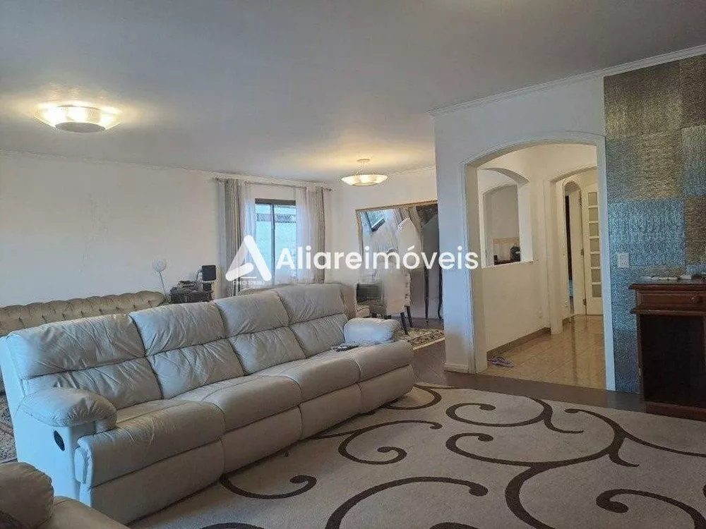 Apartamento à venda com 4 quartos, 250m² - Foto 5