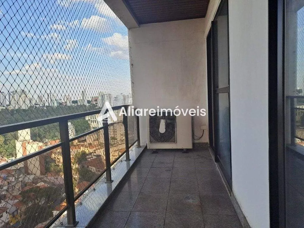 Apartamento à venda com 4 quartos, 250m² - Foto 2