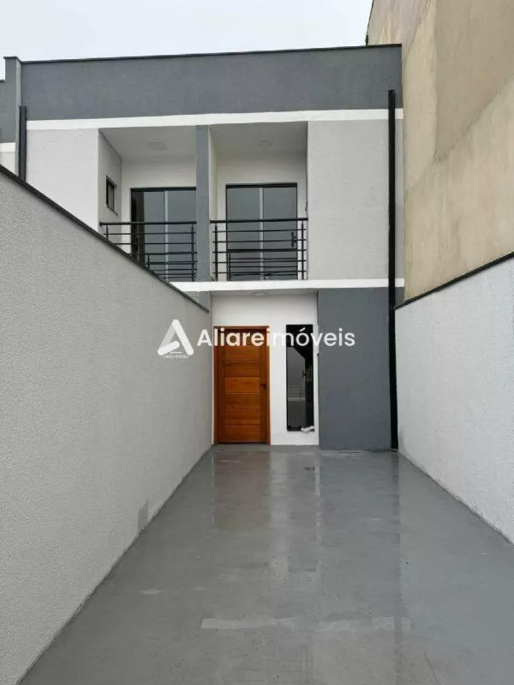 Casa para alugar com 2 quartos, 75m² - Foto 2