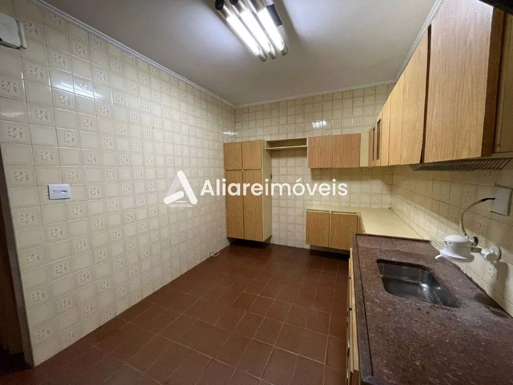 Casa à venda com 2 quartos, 136m² - Foto 6