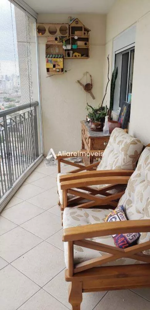 Apartamento à venda com 3 quartos, 96m² - Foto 4