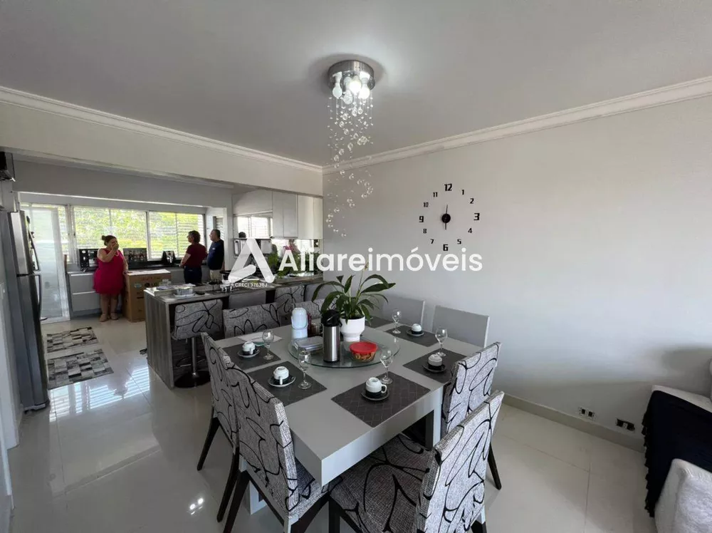 Apartamento à venda com 3 quartos, 178m² - Foto 4