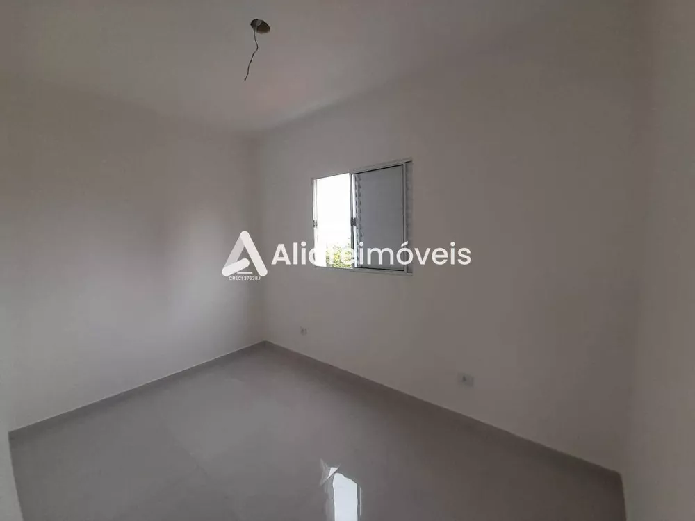 Apartamento à venda com 2 quartos, 40m² - Foto 4