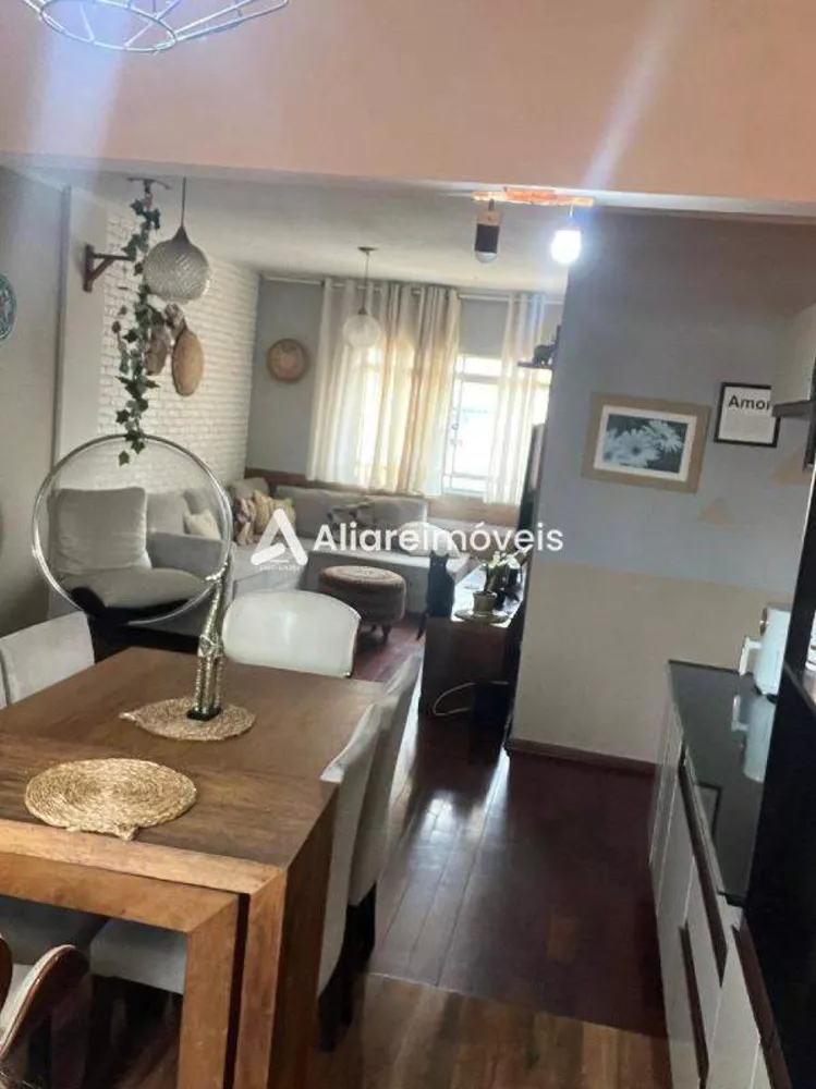 Apartamento à venda com 3 quartos, 84m² - Foto 2