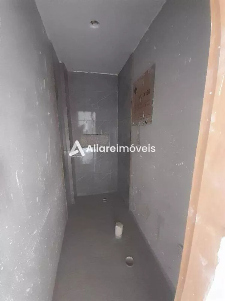 Apartamento à venda com 2 quartos, 40m² - Foto 2