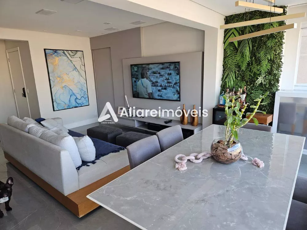 Apartamento à venda com 3 quartos, 105m² - Foto 1