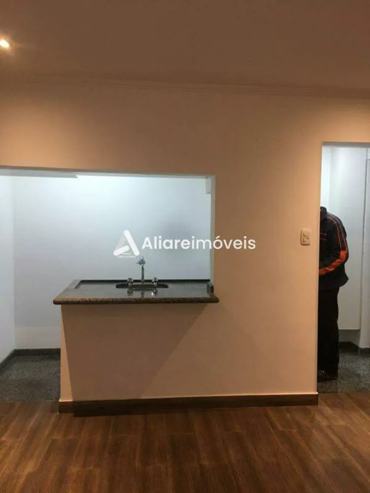 Casa para alugar com 2 quartos, 60m² - Foto 8