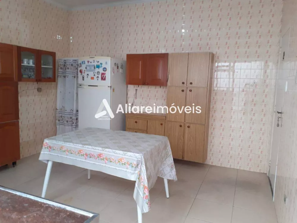 Conjunto Comercial-Sala para alugar com 4 quartos, 155m² - Foto 2