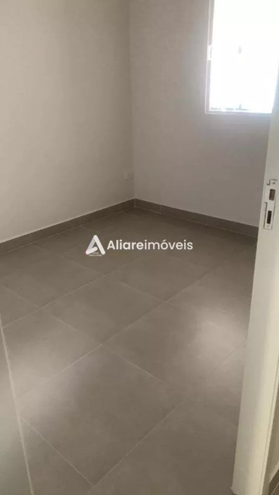 Casa para alugar com 2 quartos, 70m² - Foto 5