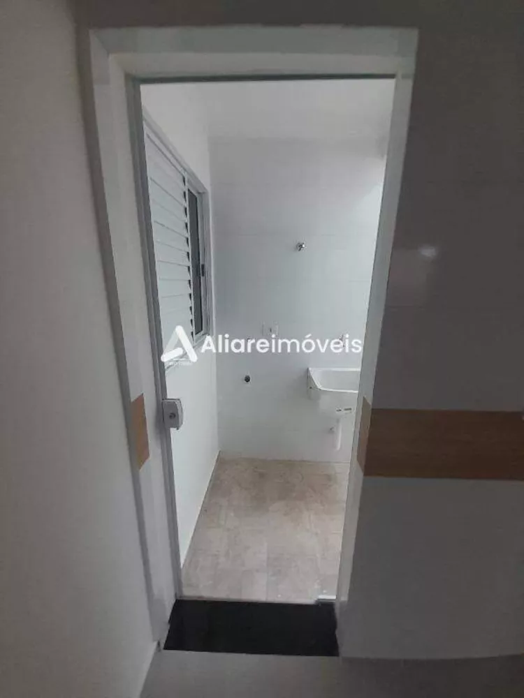 Apartamento à venda com 2 quartos, 40m² - Foto 4