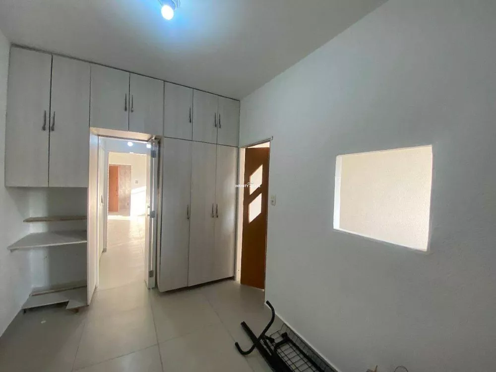 Apartamento à venda com 2 quartos, 57m² - Foto 2