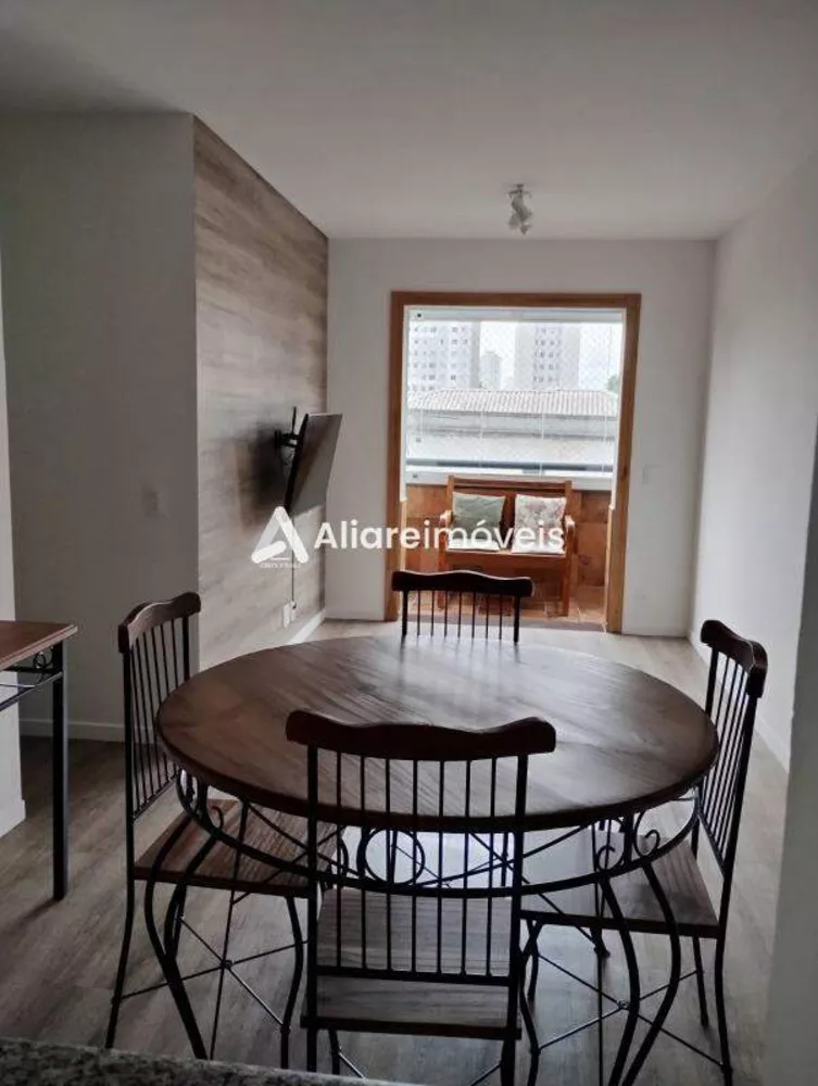 Apartamento à venda com 3 quartos, 65m² - Foto 1