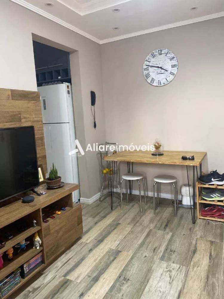 Apartamento à venda com 2 quartos, 53m² - Foto 2