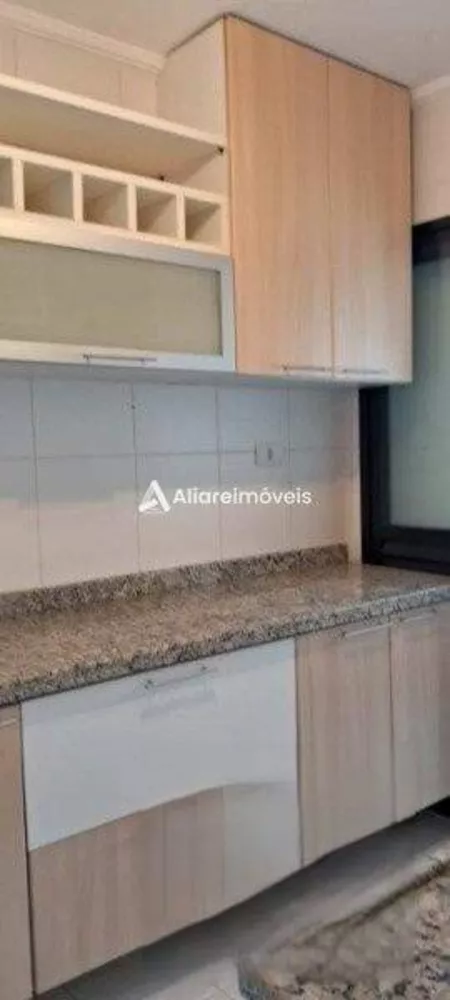 Apartamento à venda com 2 quartos, 60m² - Foto 3