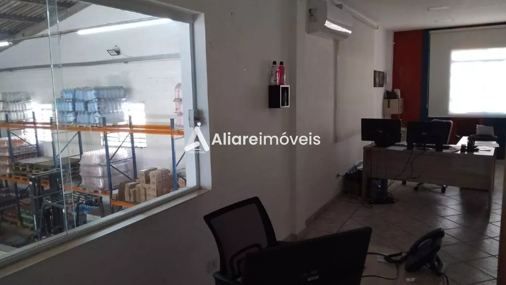 Depósito-Galpão-Armazém para alugar, 550m² - Foto 7