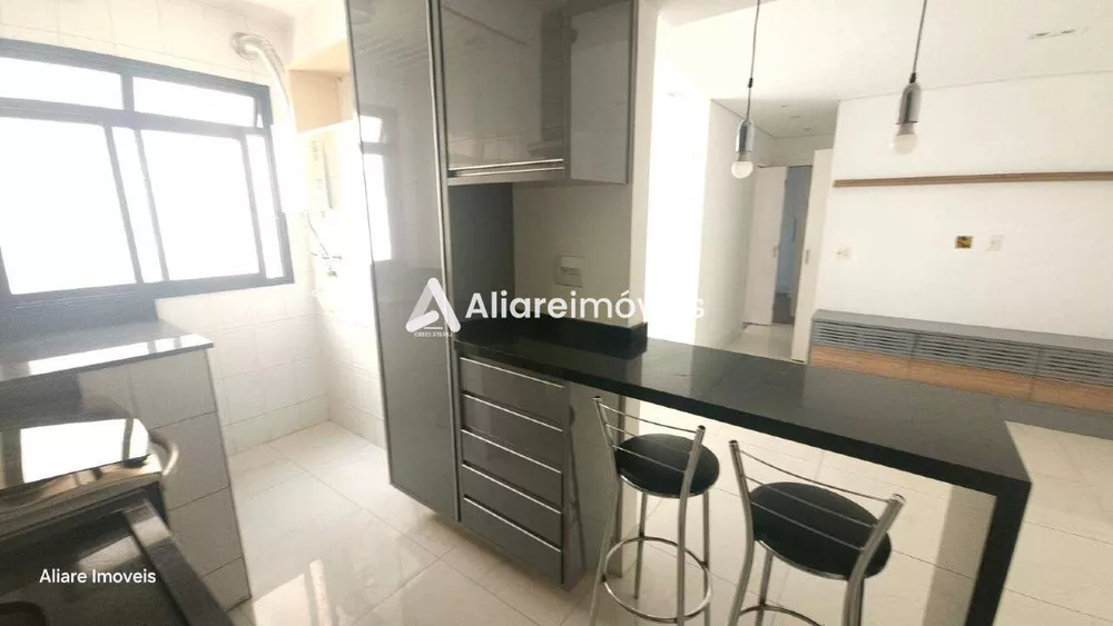 Apartamento à venda com 2 quartos, 60m² - Foto 2