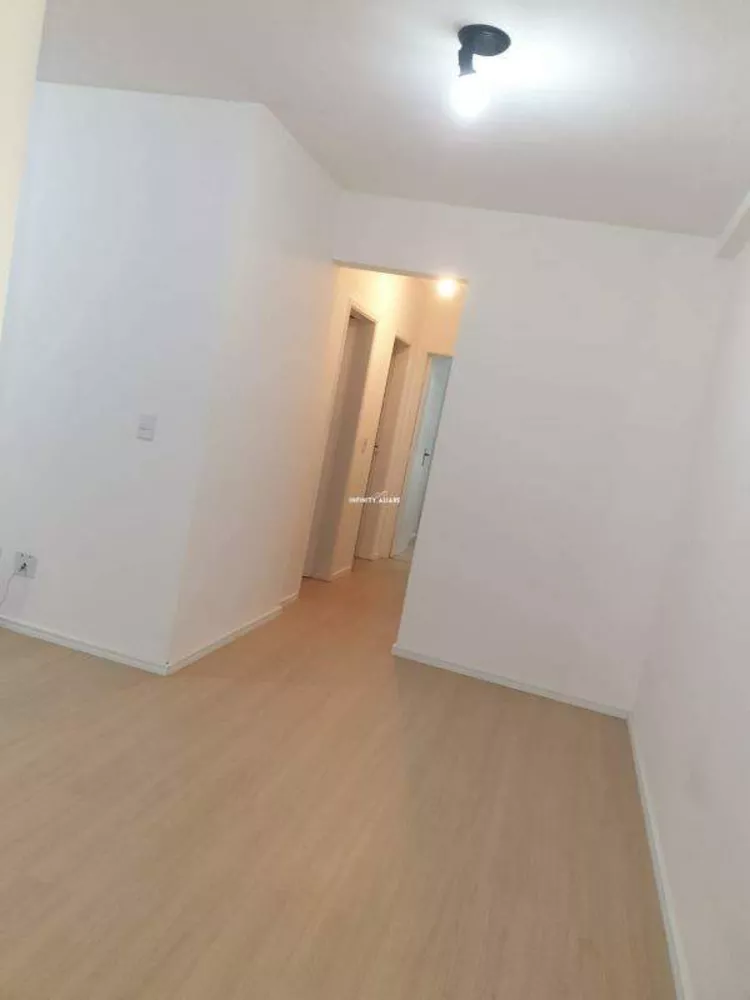 Apartamento à venda com 3 quartos, 70m² - Foto 6