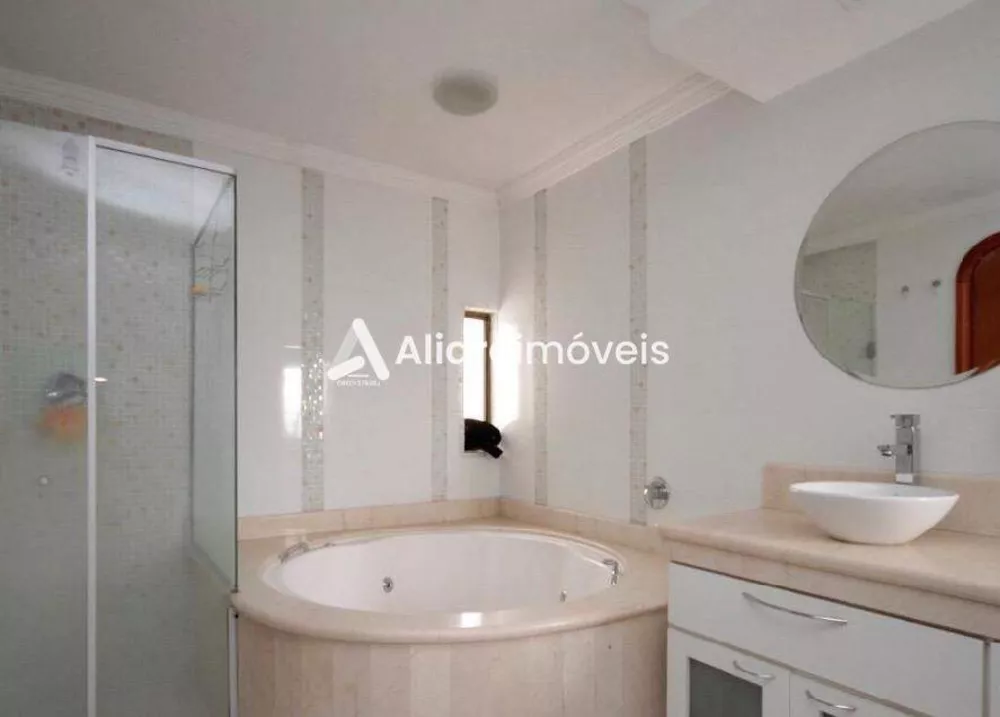 Apartamento à venda com 4 quartos, 300m² - Foto 4